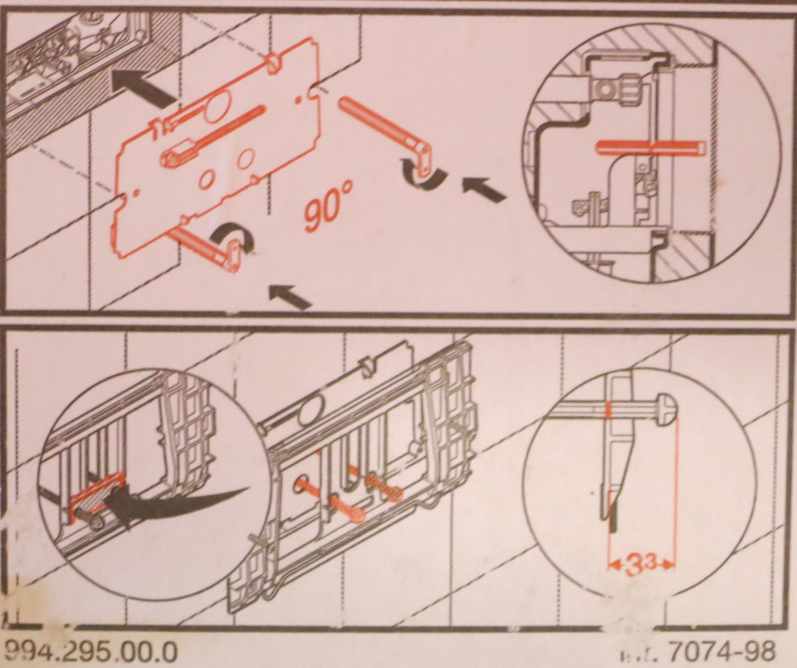 Geberit witte en grijze plaat eraf halen